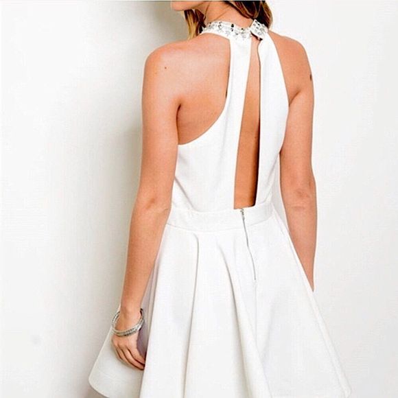 Crystal Embellished White Halter Low Front Dress with Open Back NWT S/M/L - Picture 4 of 10